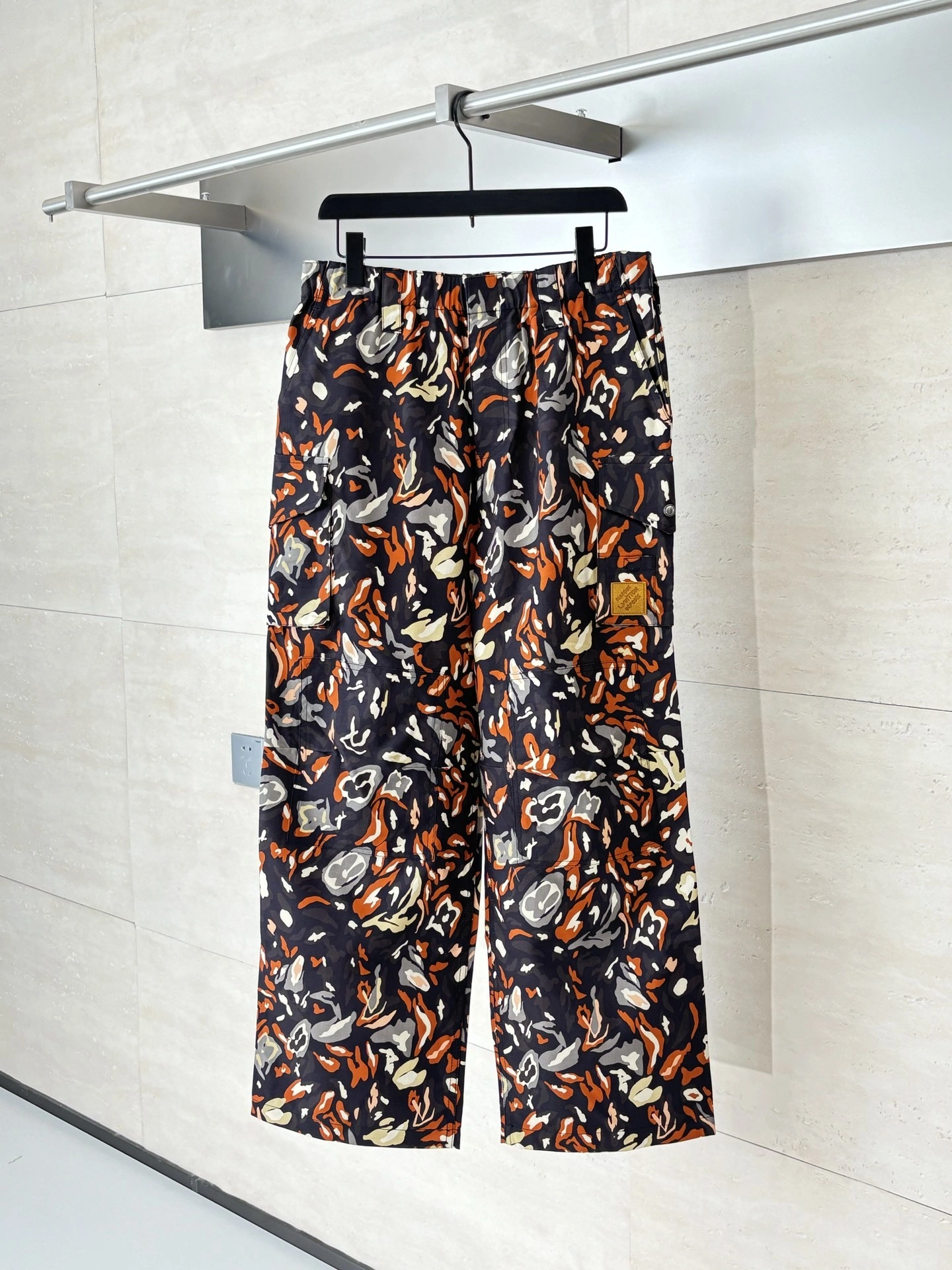 wg.luxury-- 8V item: E-F114I2820